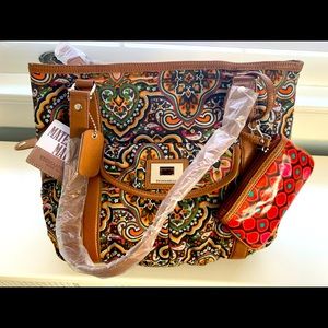 NWT Tignanello Tapestry Canvas Bag with Wristlet